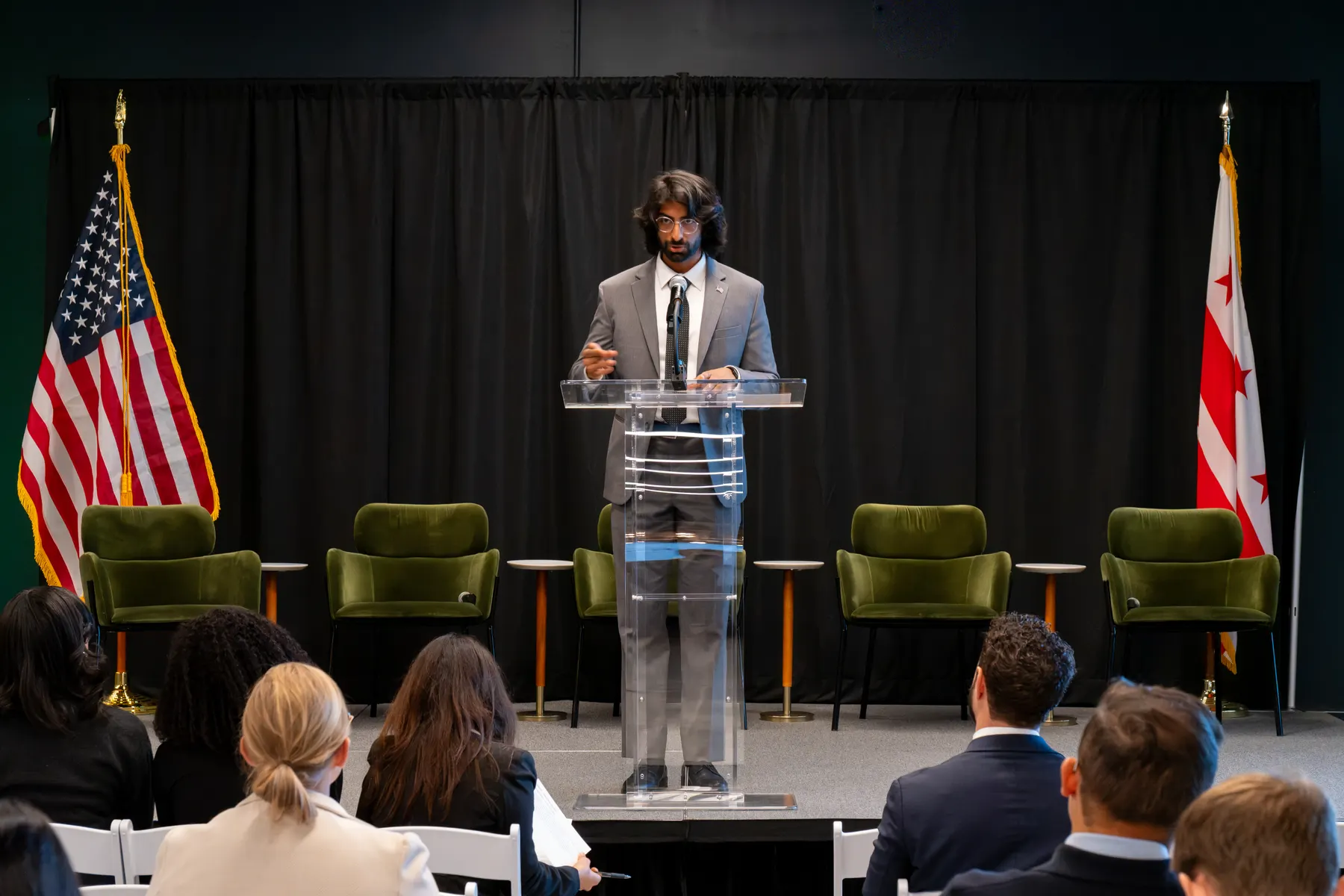 Scenes from the Vals Public Sector Summit at STATION DC (photo 2 of 7)