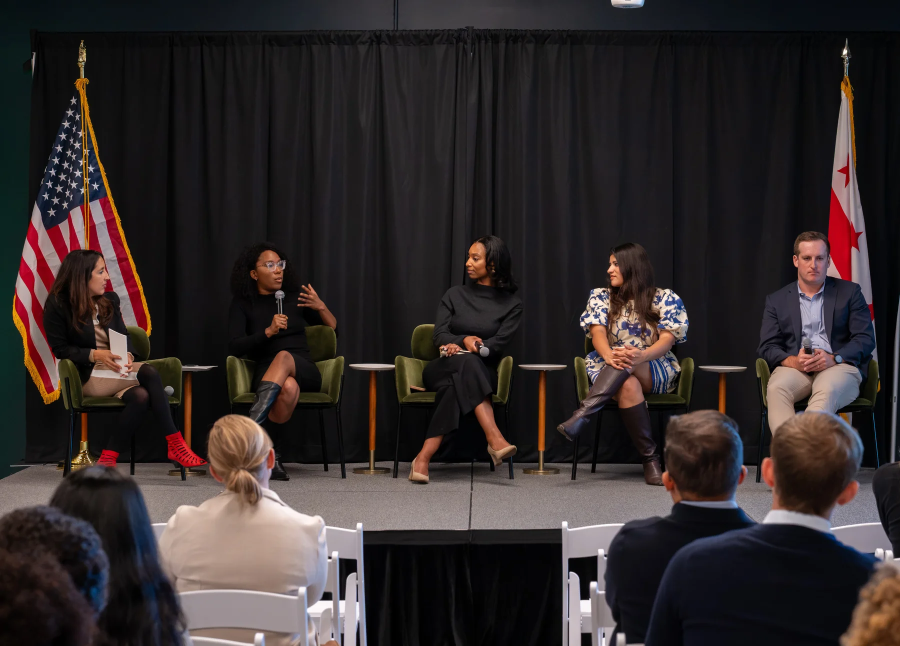 Panelists discuss youth wellbeing and AI at the Vals Public Sector Summit.